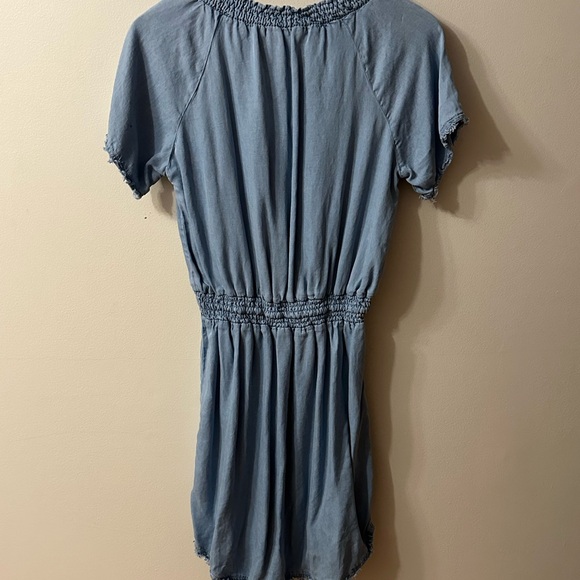 Dex light distressed denim dress size s - Picture 3 of 3